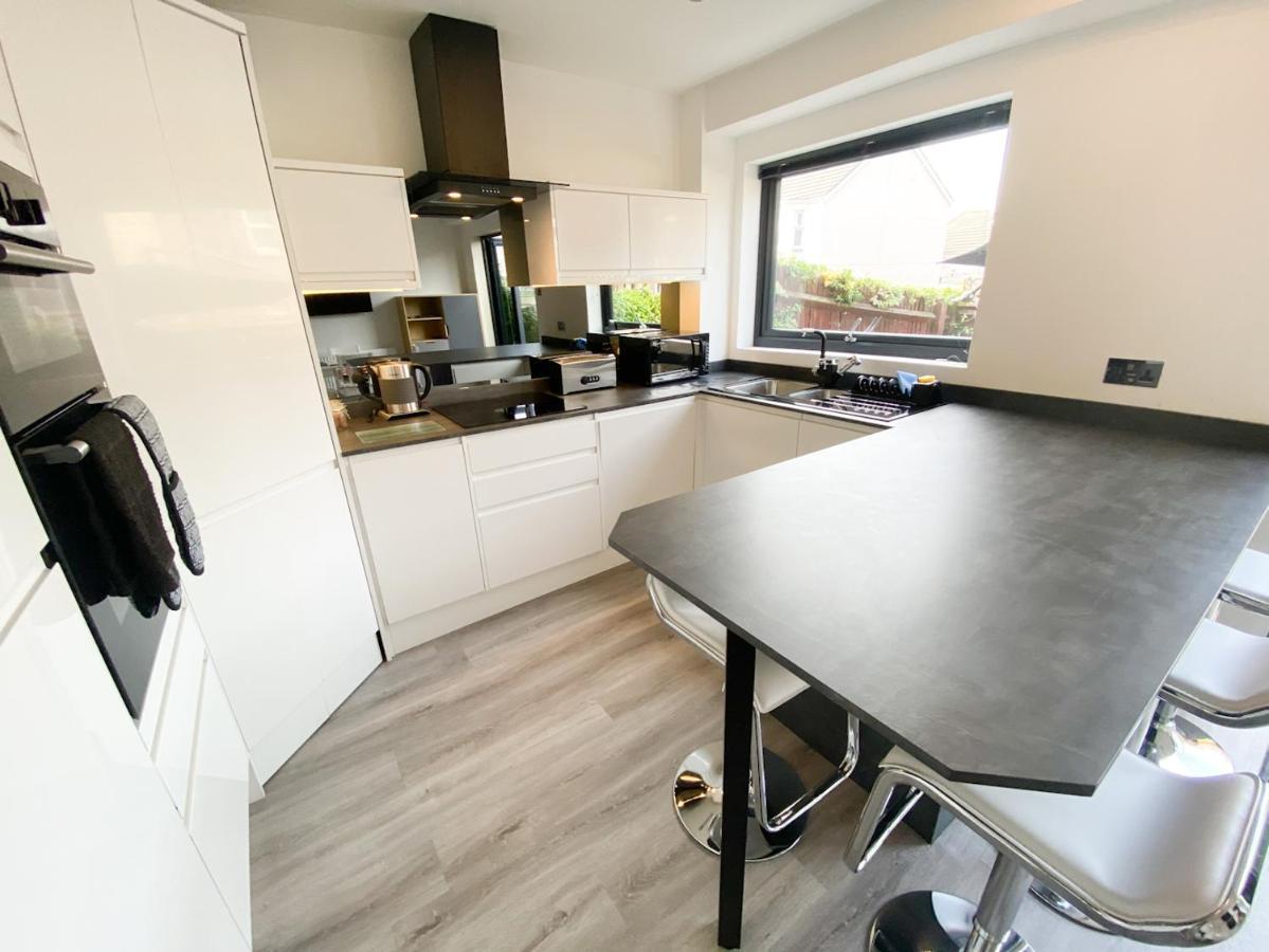 Harbourside House - Great Location - Parking - 2 En-Suites - Sleeps 5 Plus 1 Poole Exterior foto