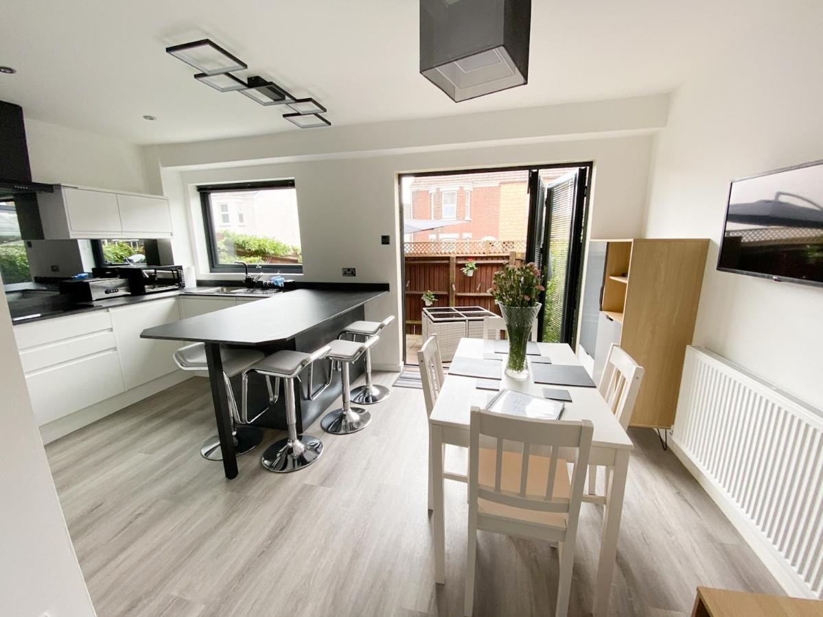 Harbourside House - Great Location - Parking - 2 En-Suites - Sleeps 5 Plus 1 Poole Exterior foto