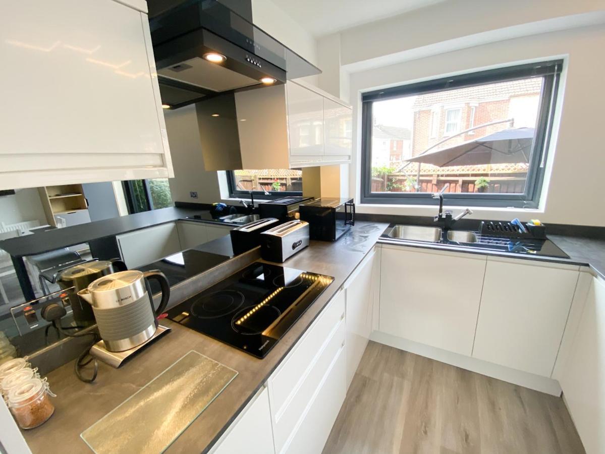 Harbourside House - Great Location - Parking - 2 En-Suites - Sleeps 5 Plus 1 Poole Exterior foto